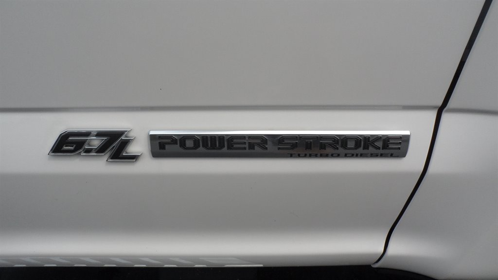 2019 Ford F250 - $44,995