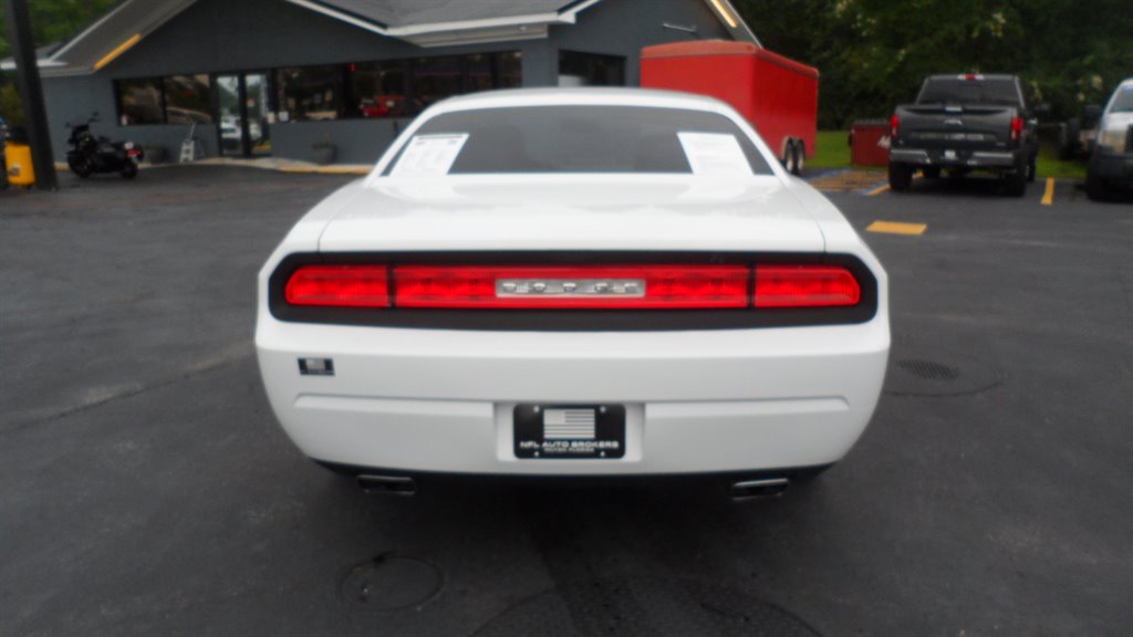 2014 Dodge Challenger - $12,995