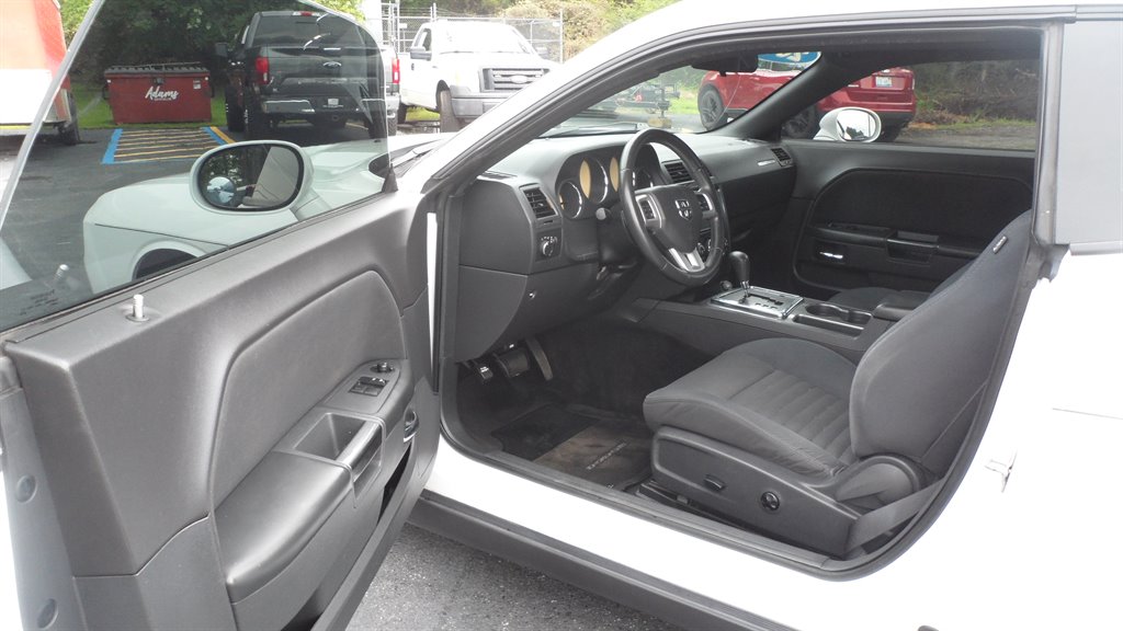 2014 Dodge Challenger - $12,995