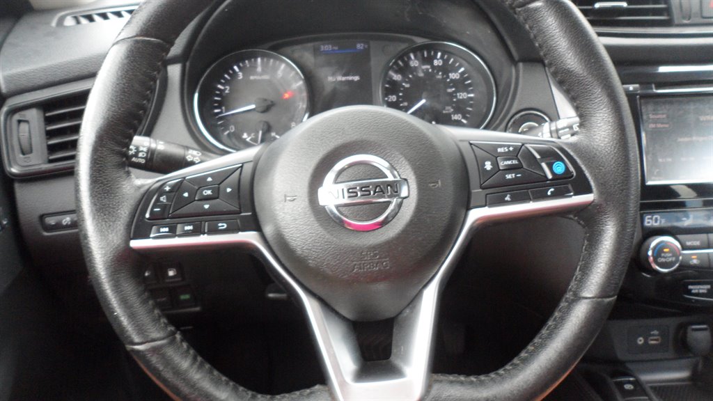 2020 Nissan Rogue - $14,995