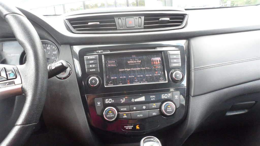 2020 Nissan Rogue - $14,995