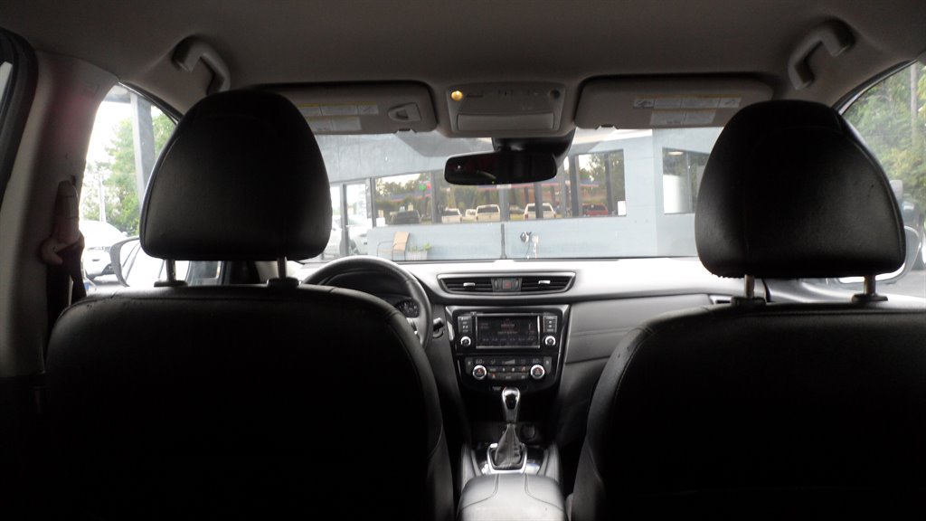 2020 Nissan Rogue - $14,995
