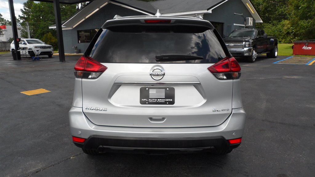 2020 Nissan Rogue - $14,995