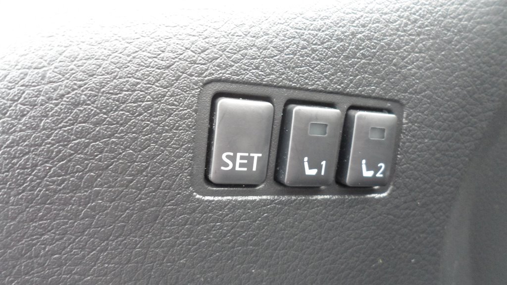 2020 Nissan Rogue - $14,995