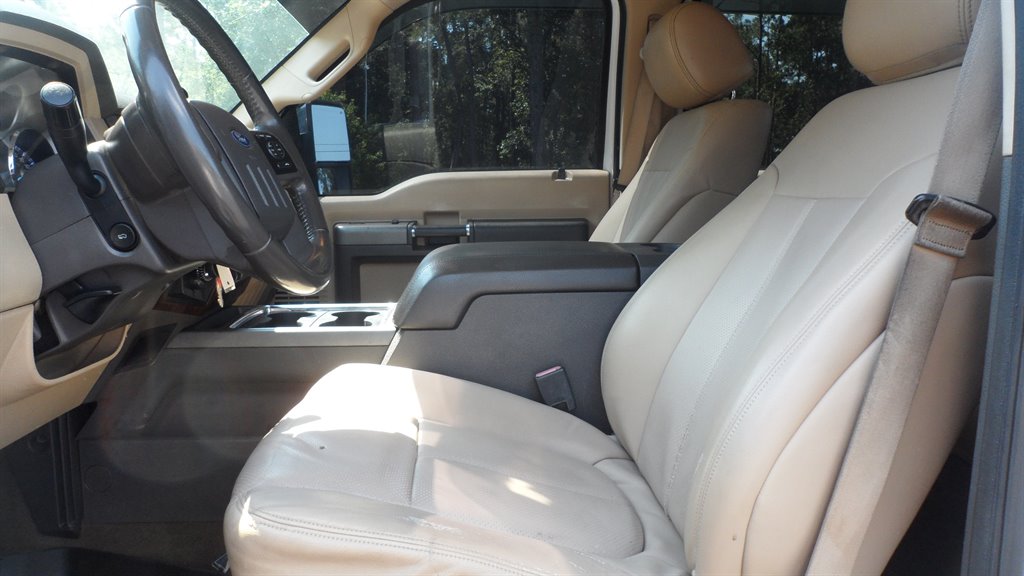 2012 Ford F250 - $21,995