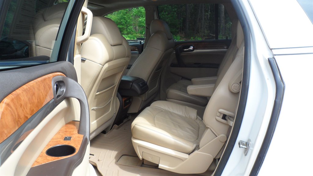 2008 Buick Enclave - $6,495