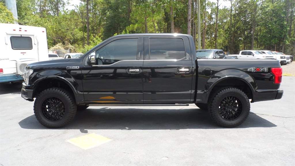 2019 Ford F150 - $30,995