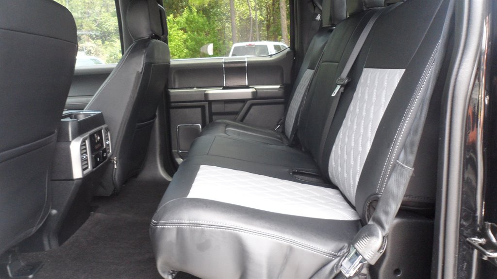2019 Ford F150 - $30,995
