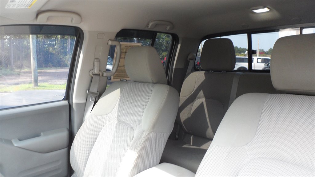 2019 Nissan Frontier - $14,995