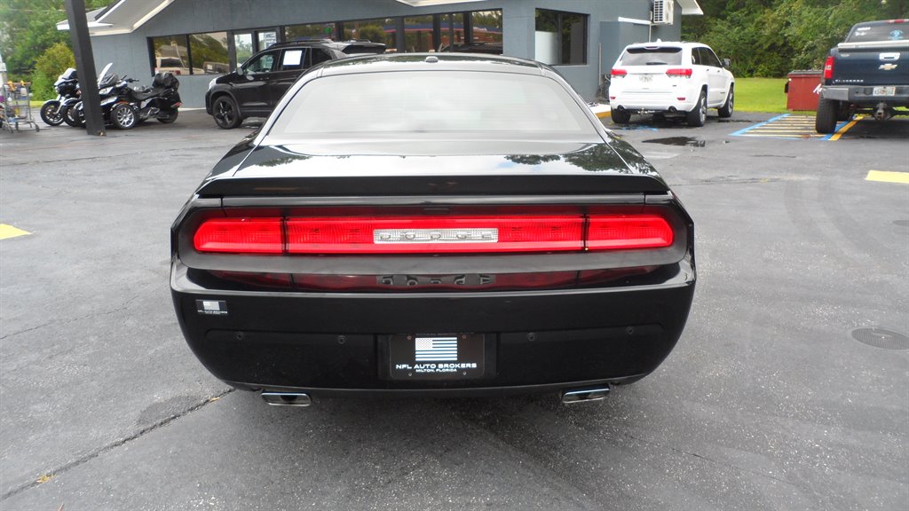 2013 Dodge Challenger - $18,995