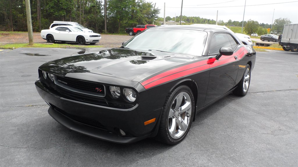 2013 Dodge Challenger - $18,995