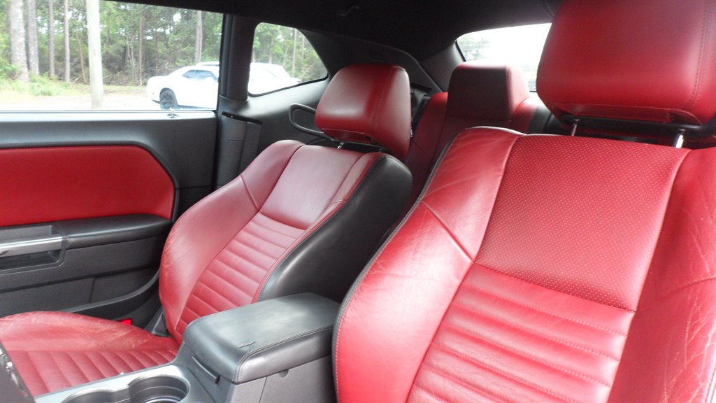 2013 Dodge Challenger - $18,995