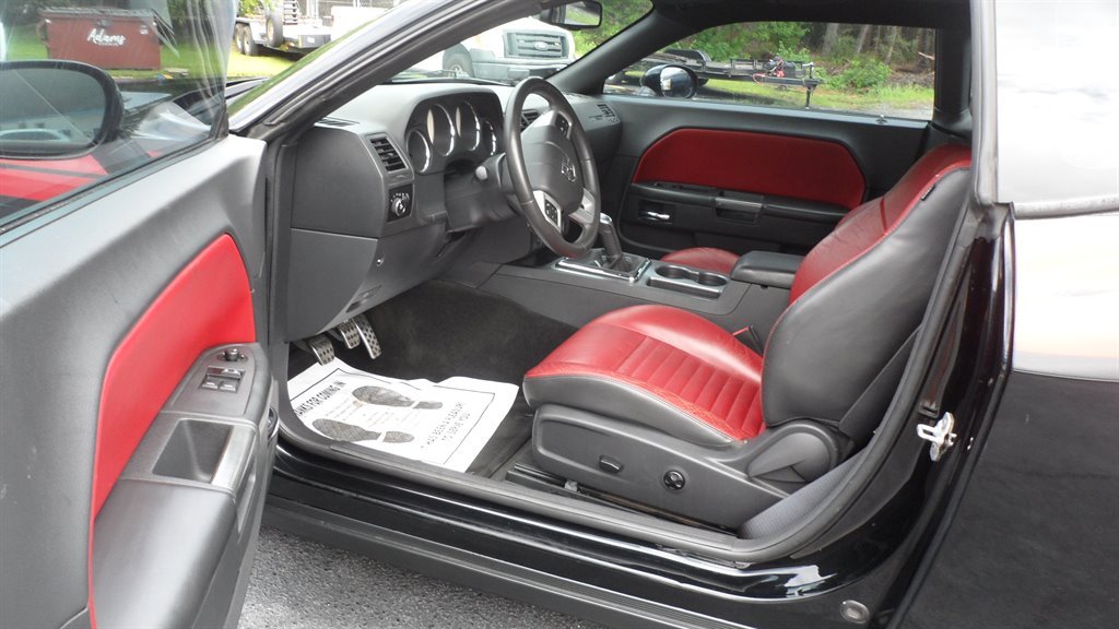 2013 Dodge Challenger - $18,995