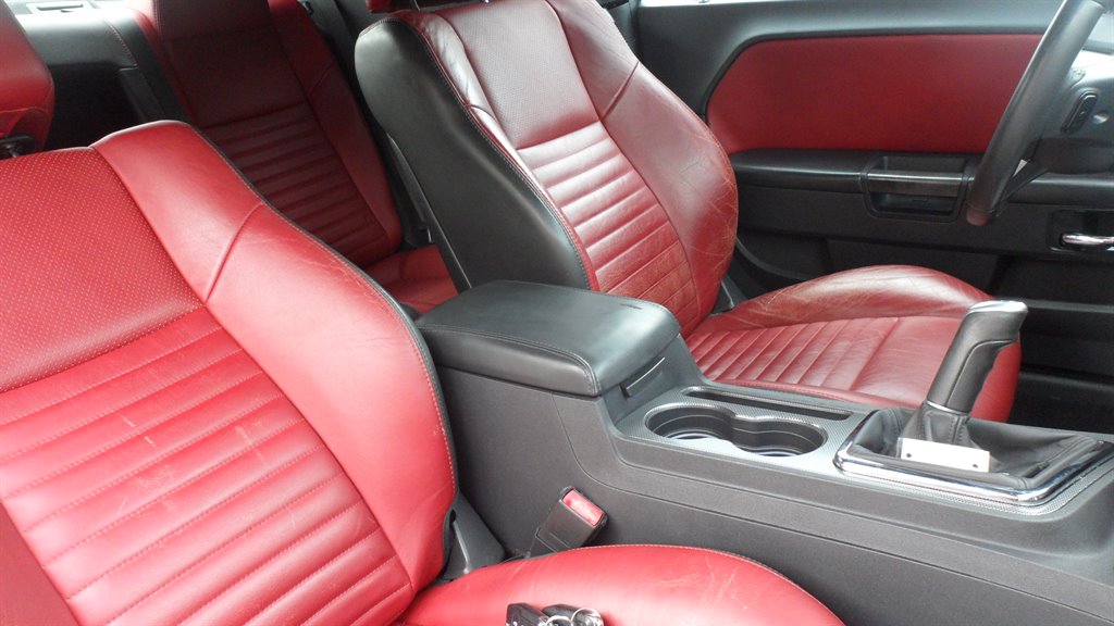 2013 Dodge Challenger - $18,995