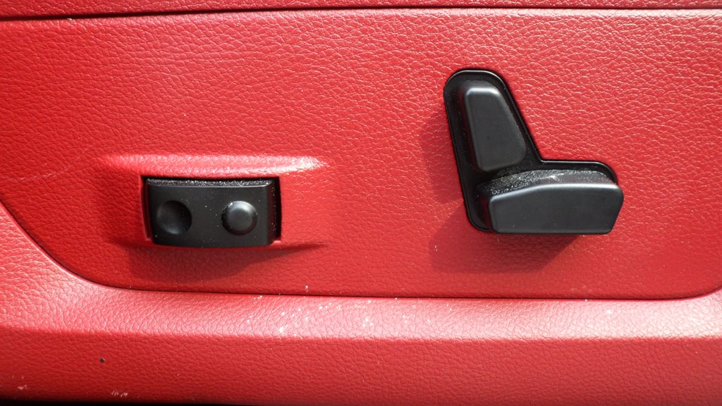 2016 Ram 1500 - $24,995
