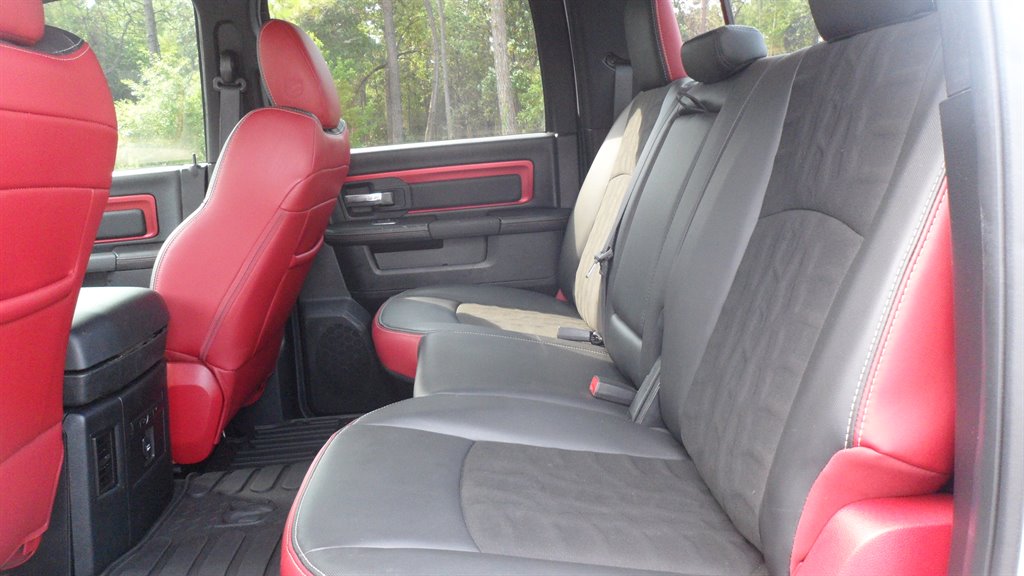 2016 Ram 1500 - $24,995