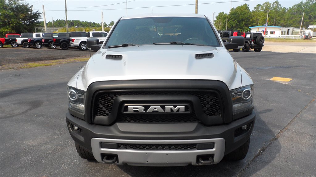 2016 Ram 1500 - $24,995