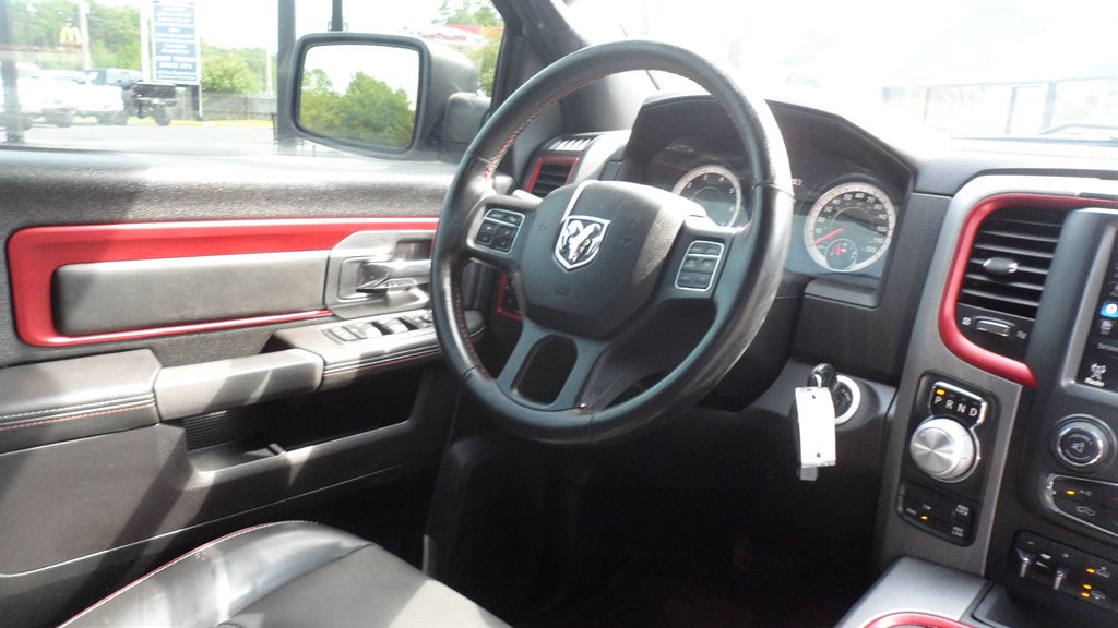 2016 Ram 1500 - $24,995