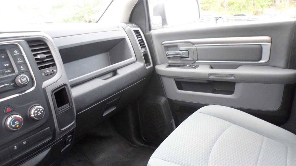 2018 Ram 1500 - $18,995