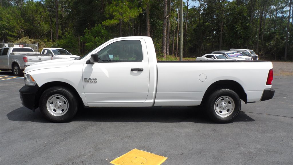 2018 Ram 1500 - $18,995