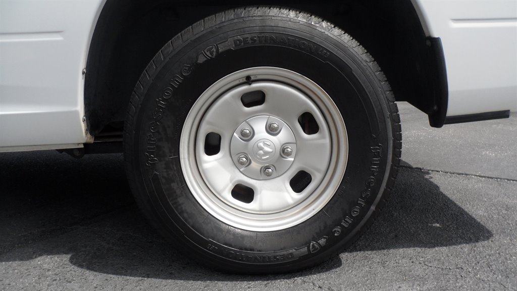 2018 Ram 1500 - $18,995