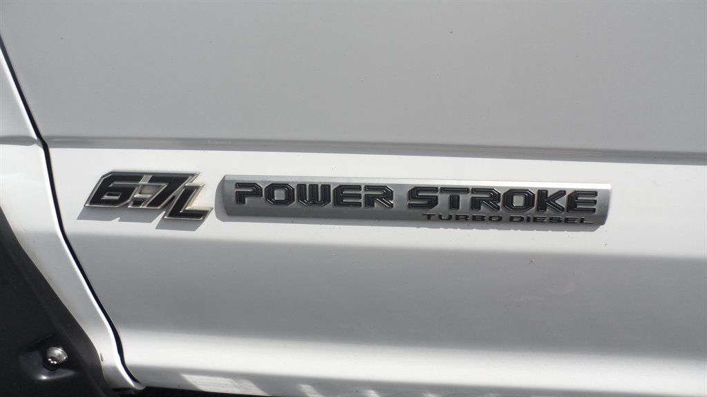 2019 Ford F-250 - $36,995
