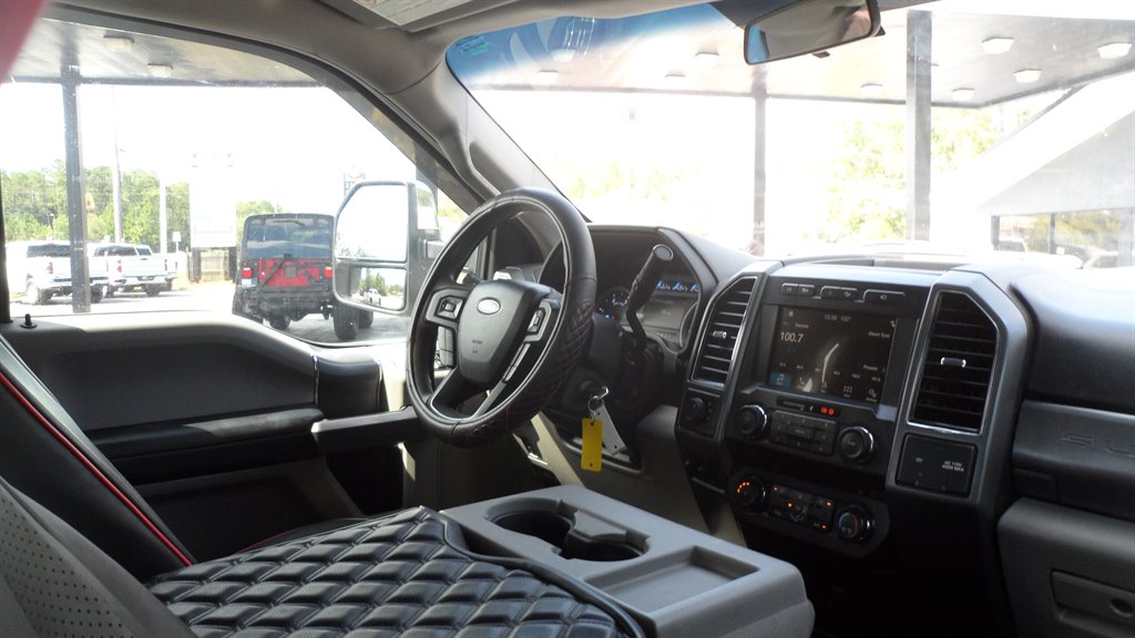 2019 Ford F-250 - $36,995