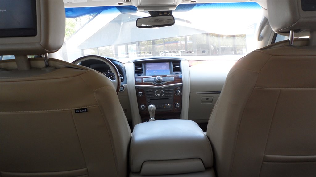 2015 INFINITI QX80 - $10,995