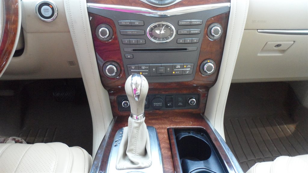 2015 INFINITI QX80 - $10,995