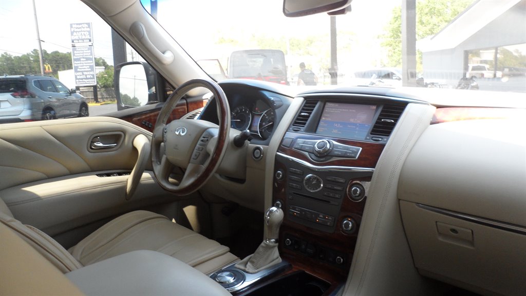 2015 INFINITI QX80 - $10,995