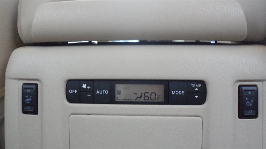 2015 INFINITI QX80 - $10,995
