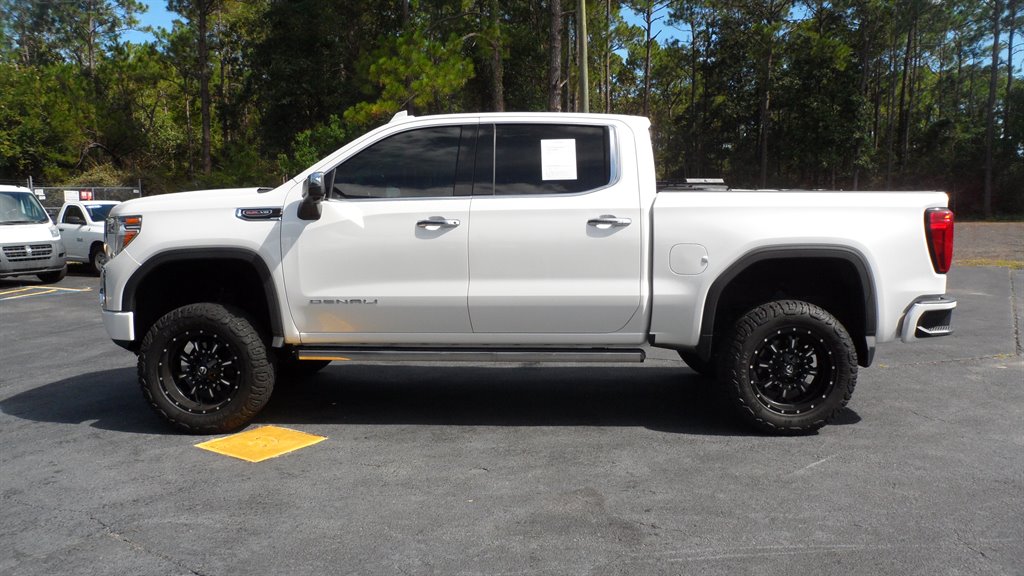 2020 GMC Sierra - $44,995