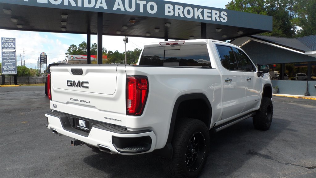 2020 GMC Sierra - $44,995