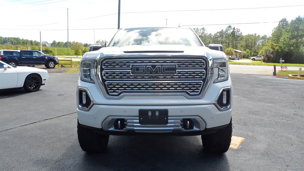 2020 GMC Sierra - $44,995