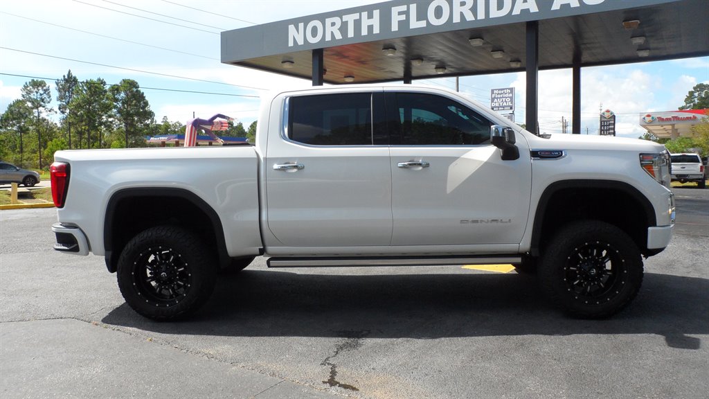 2020 GMC Sierra - $44,995