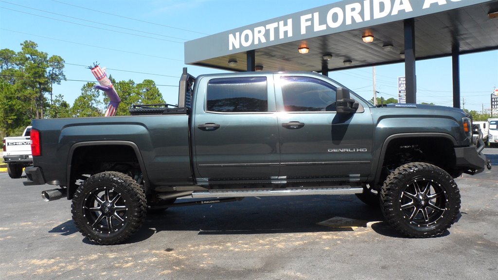 2019 GMC Sierra Hd - $42,995