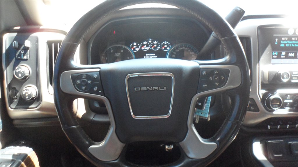 2019 GMC Sierra Hd - $42,995