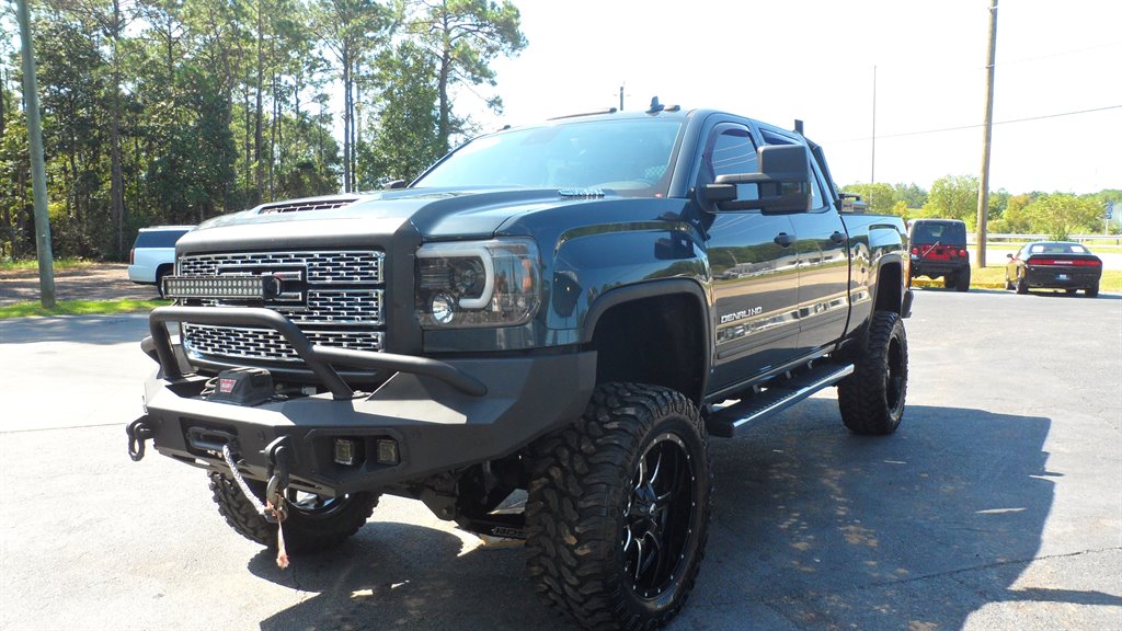 2019 GMC Sierra Hd - $42,995