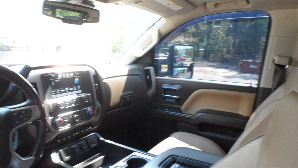 2019 GMC Sierra Hd - $42,995