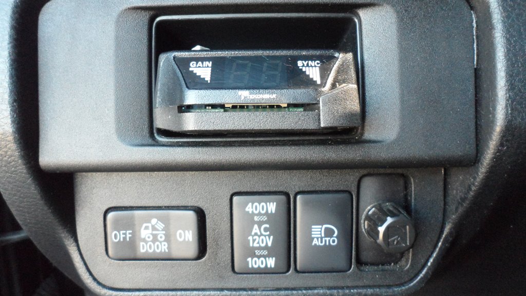 2018 Toyota Tacoma - $28,995
