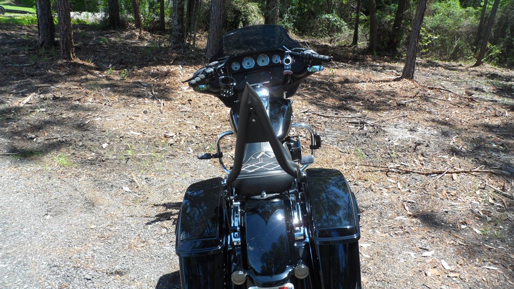 2014 Harley-davidson Street Glide - $12,995