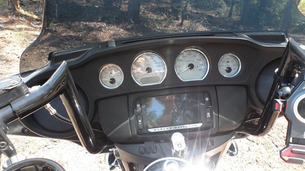 2014 Harley-davidson Street Glide - $12,995