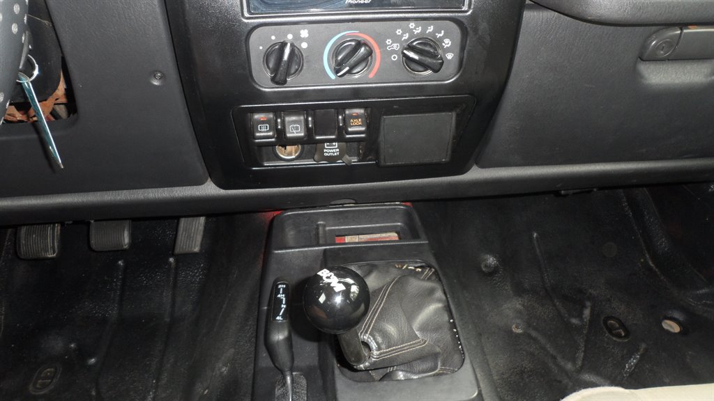 2006 Jeep Wrangler - $16,996