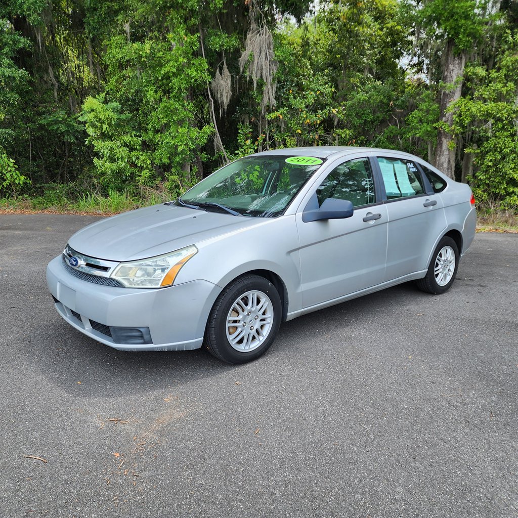 2011 Ford Focus SE photo
