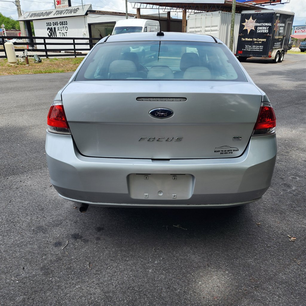 2011 Ford Focus SE photo