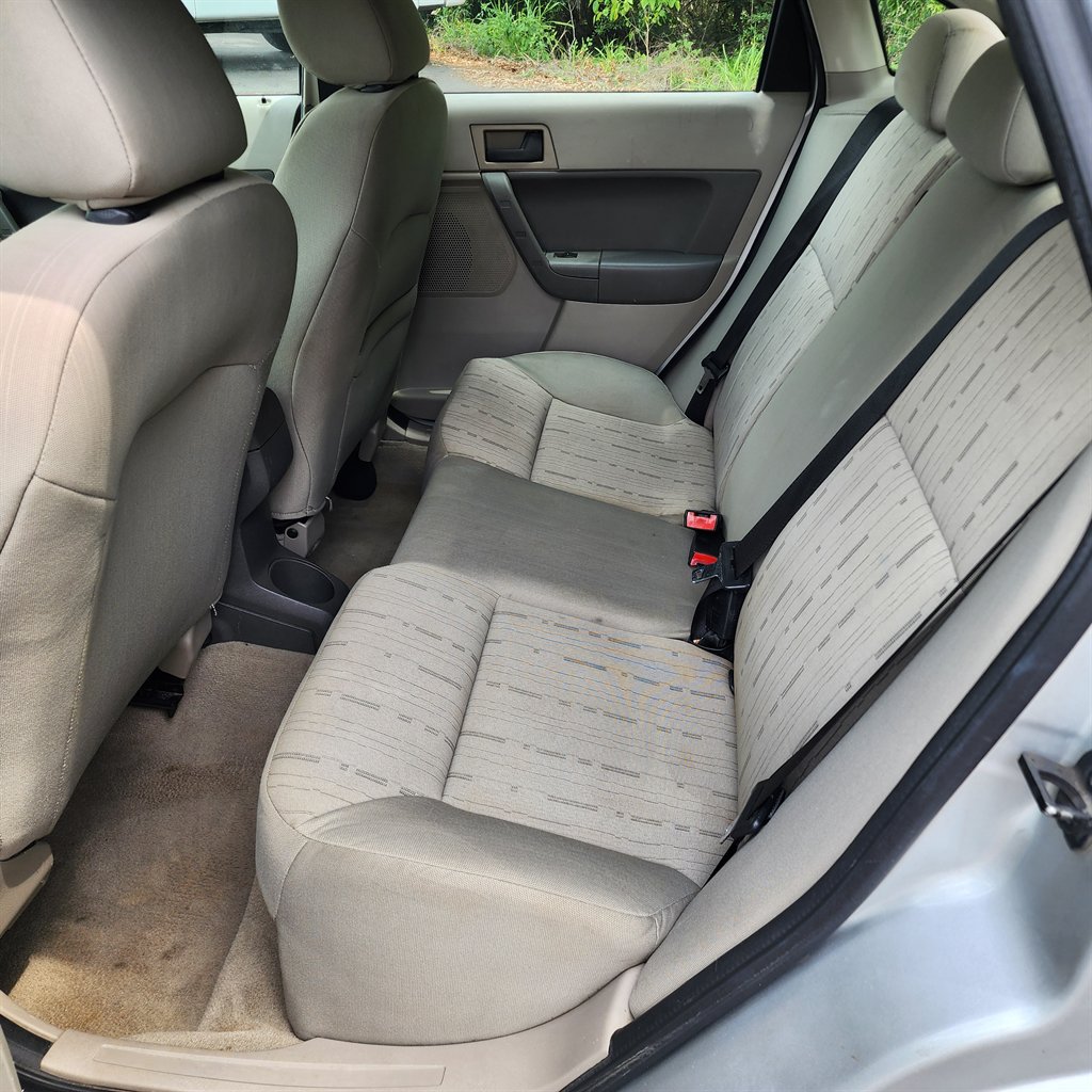 2011 Ford Focus SE photo