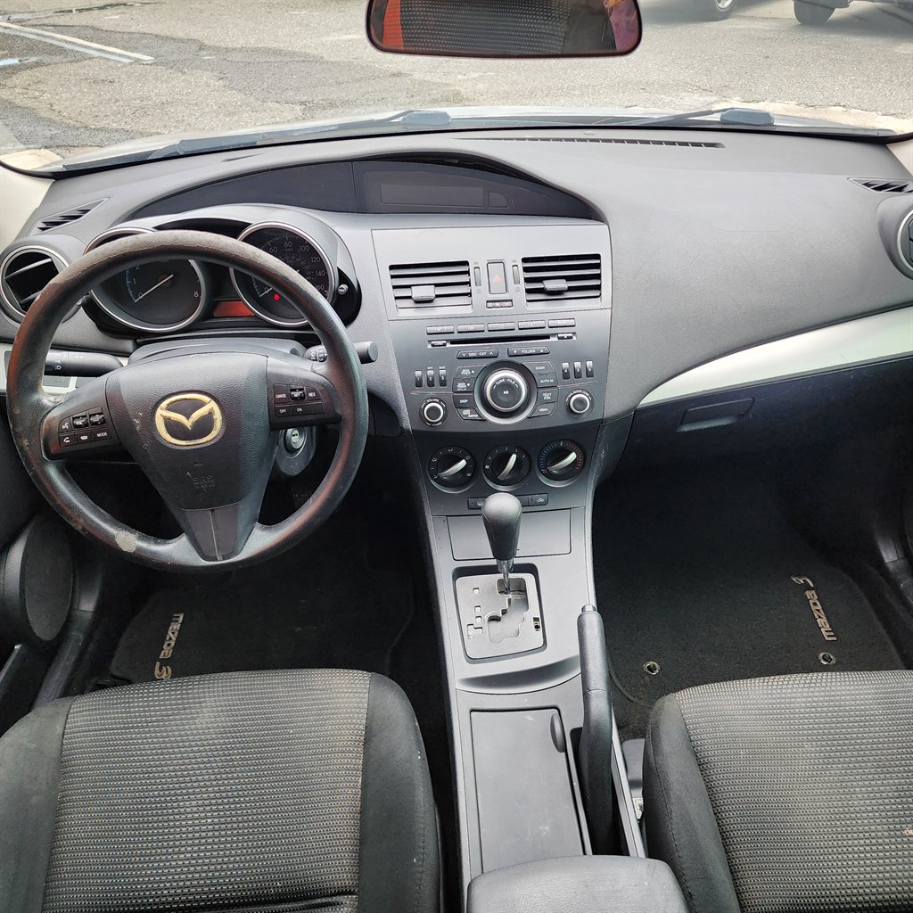 2012 MAZDA MAZDA3 - $3,999
