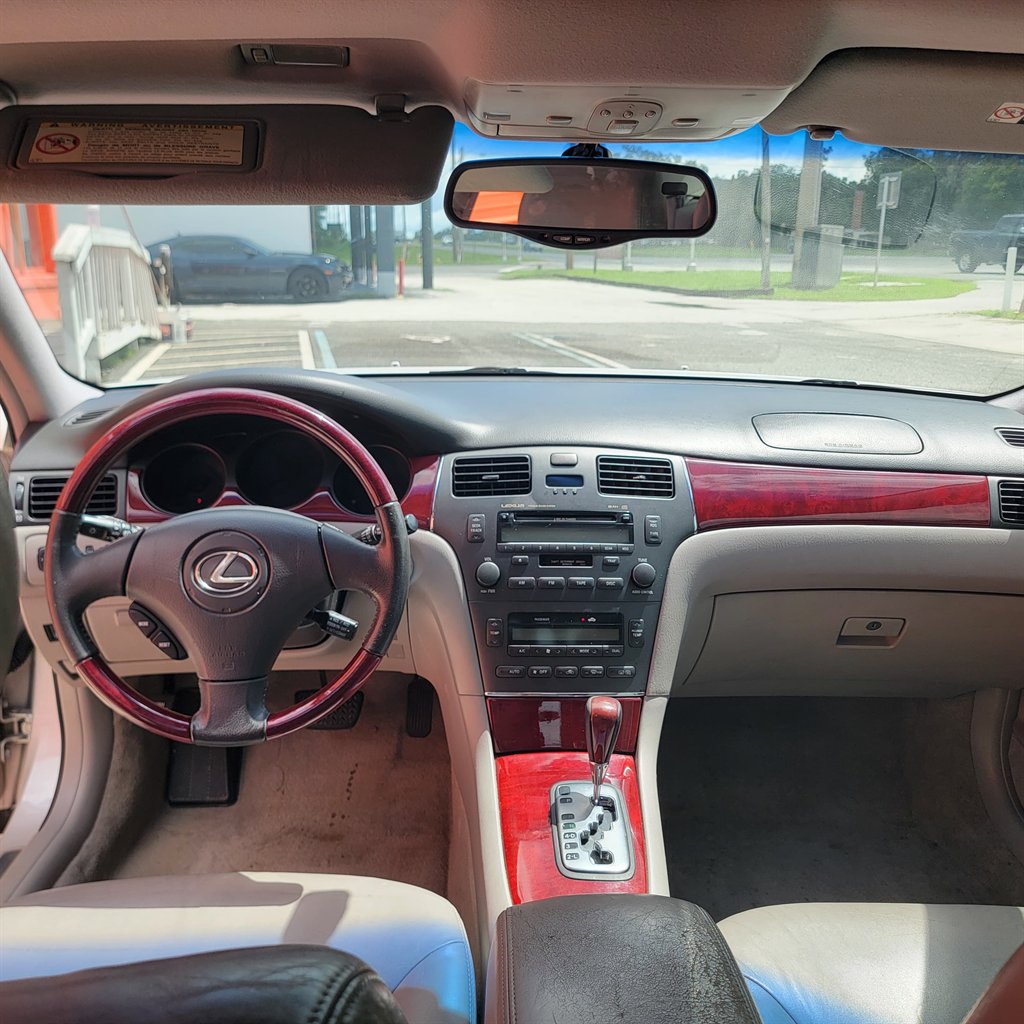 2003 Lexus ES - $4,499