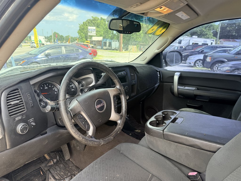 2008 GMC Sierra - $9,995