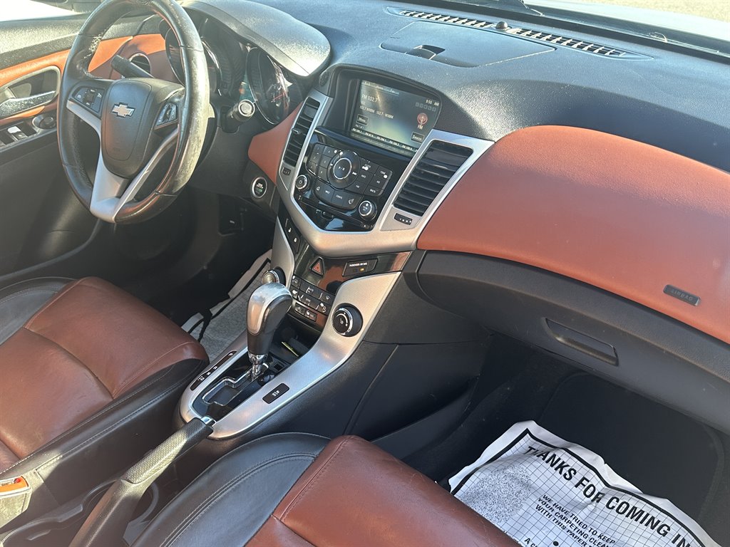 2014 Chevrolet Cruze - $7,695